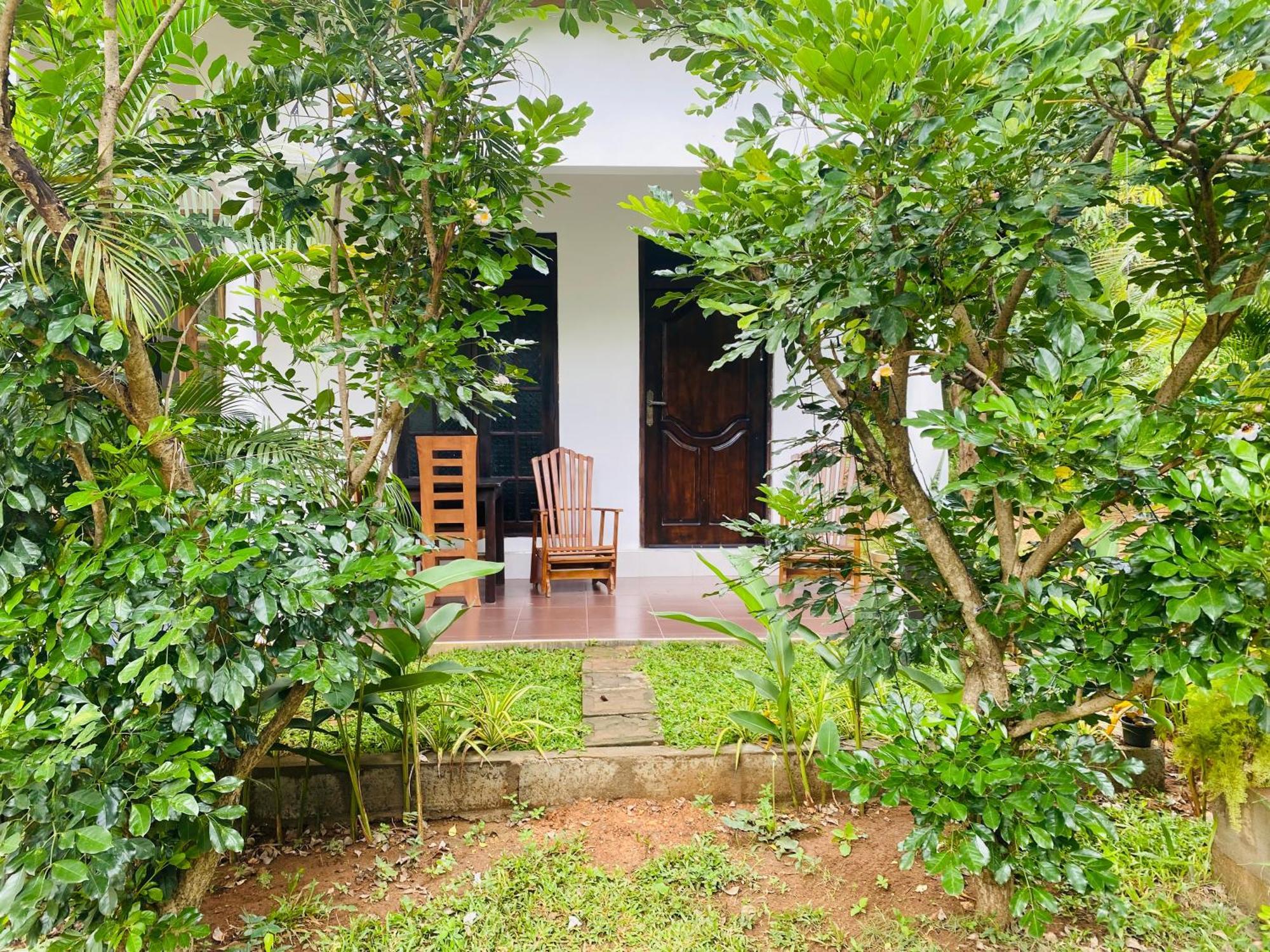 Fairview Dill Homestay 시기리야 외부 사진