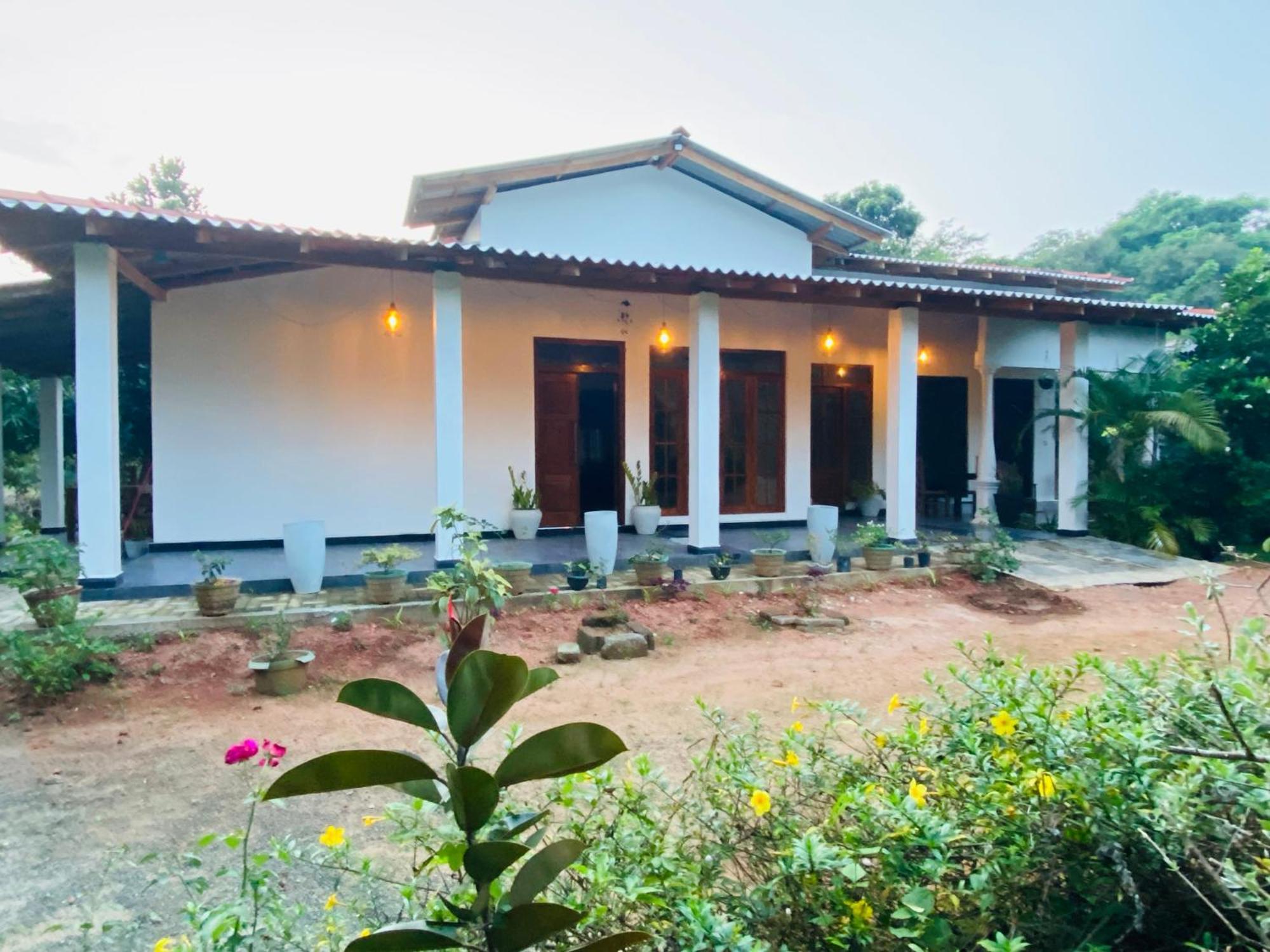 Fairview Dill Homestay 시기리야 외부 사진