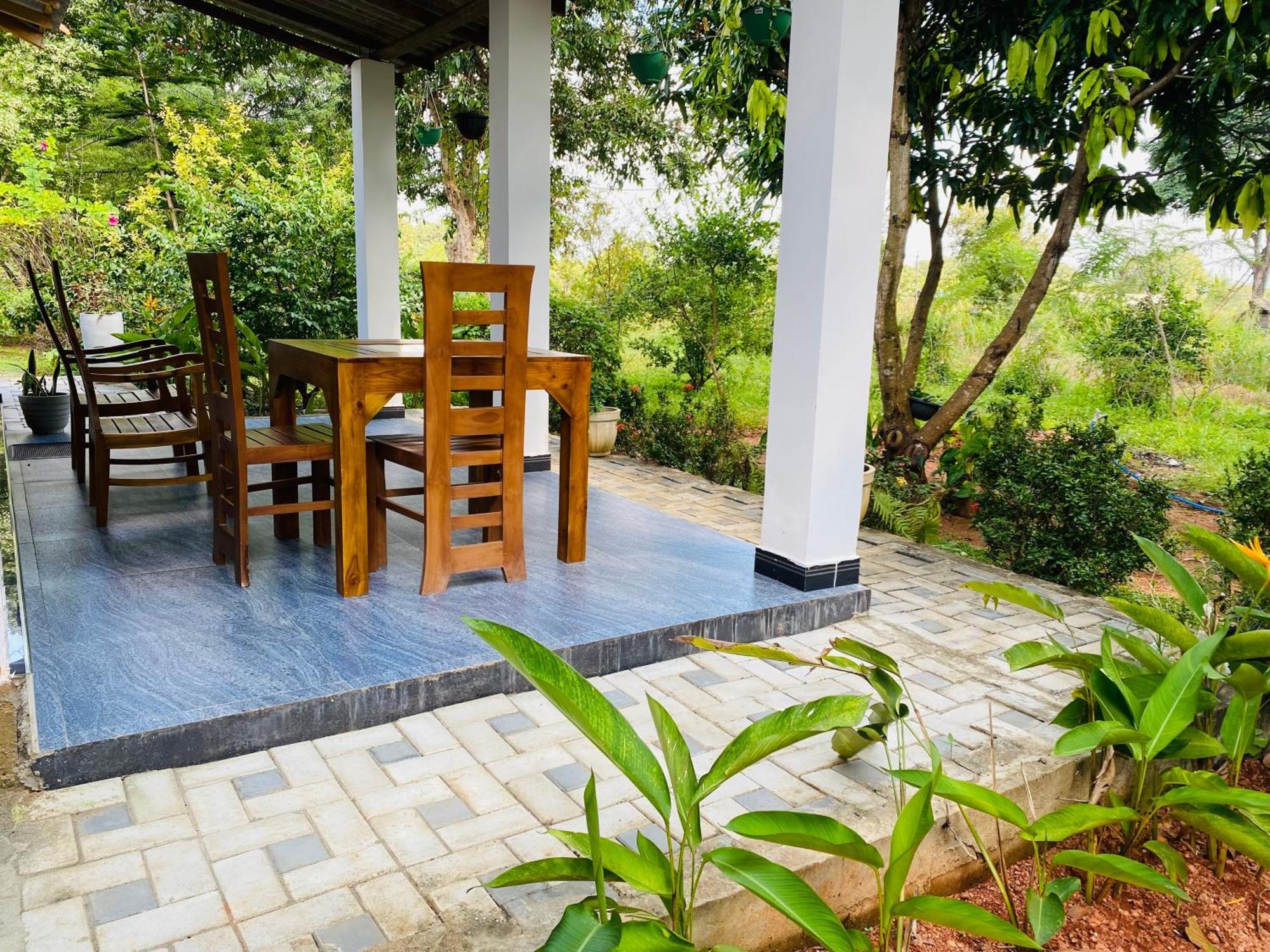 Fairview Dill Homestay 시기리야 외부 사진